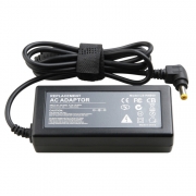 筆記本電腦電源適配器 19V 1.58A